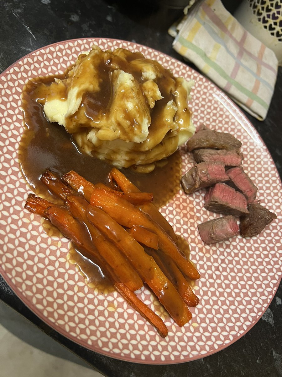 ameswrx's tweet photo. Steak kinda night 🥩 https://t.co/uPKr7QD8Xb
