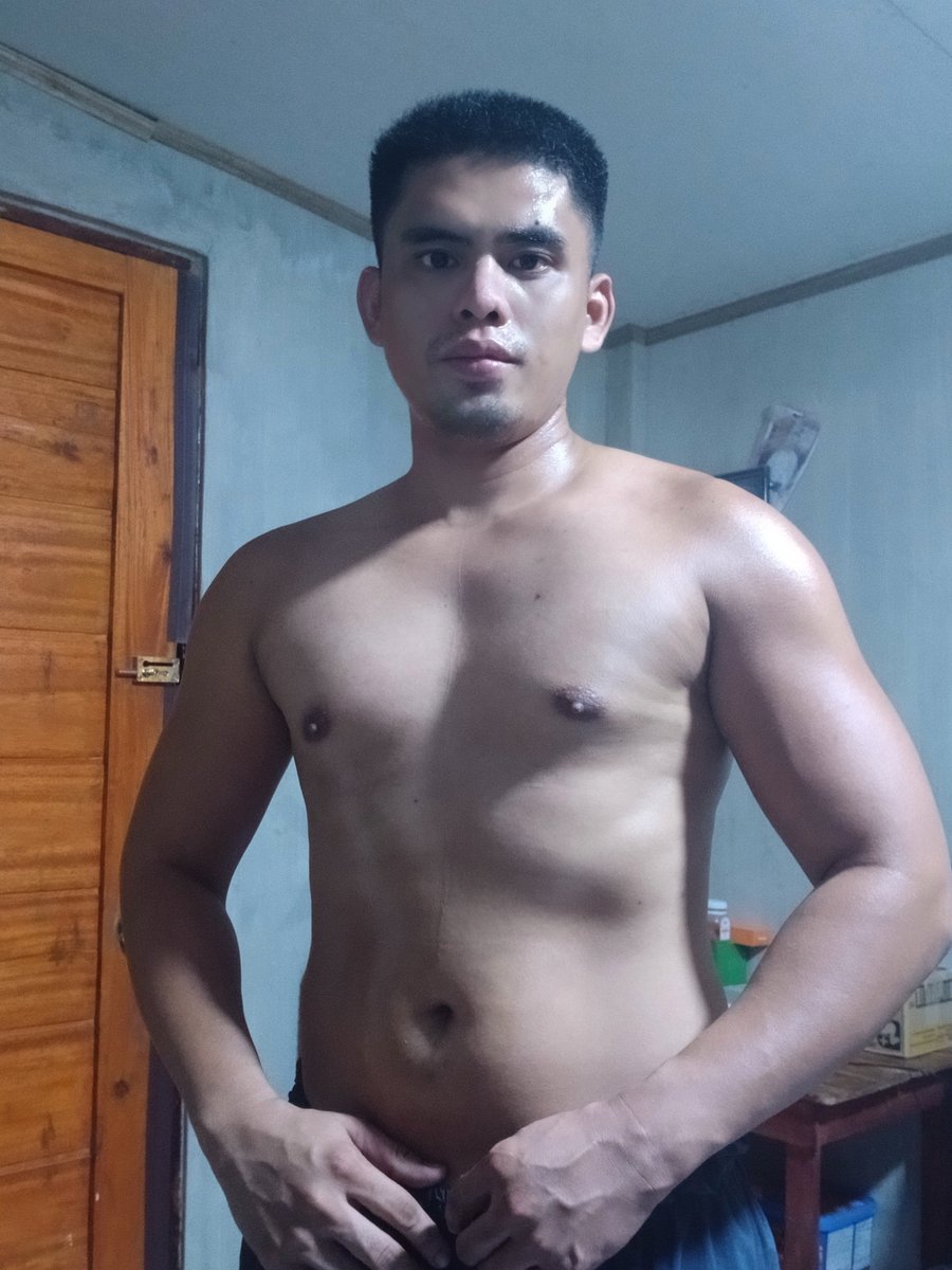 DumandanCa14598's tweet photo. Kelangan pa din maganda ang pangangatawan at huwag pabayaan cool at chill lang 🧊🧊🪽🪽🧊🚀😊😊🚀🔩💉💉 https://t.co/KprYmnOAkN