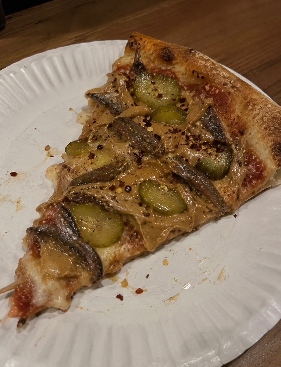 freshly_mulched's tweet photo. Peanut butter Anchovies pizza with sliced pickles https://t.co/i9mHpE6X9h