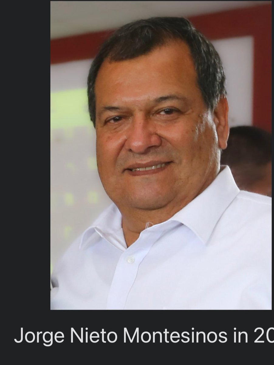 Larepelita's tweet photo. Hay personas que se la creyeron y votaron x este sujeto, un izquierdoso radical que perteneció a trinchera roja, el chip de marxista y leninista no sé lo quita nadie y lo estamos viendo a quienes apoya en el Parlamento.
Un Repugnante. https://t.co/0IARj3mODX