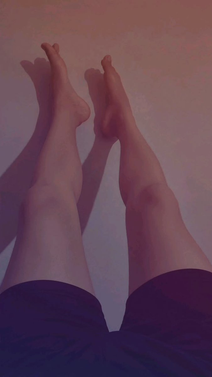 8shh3l's tweet photo. مللل 
من يجي يونسني🥺💋 https://t.co/QgiNEqf0tA