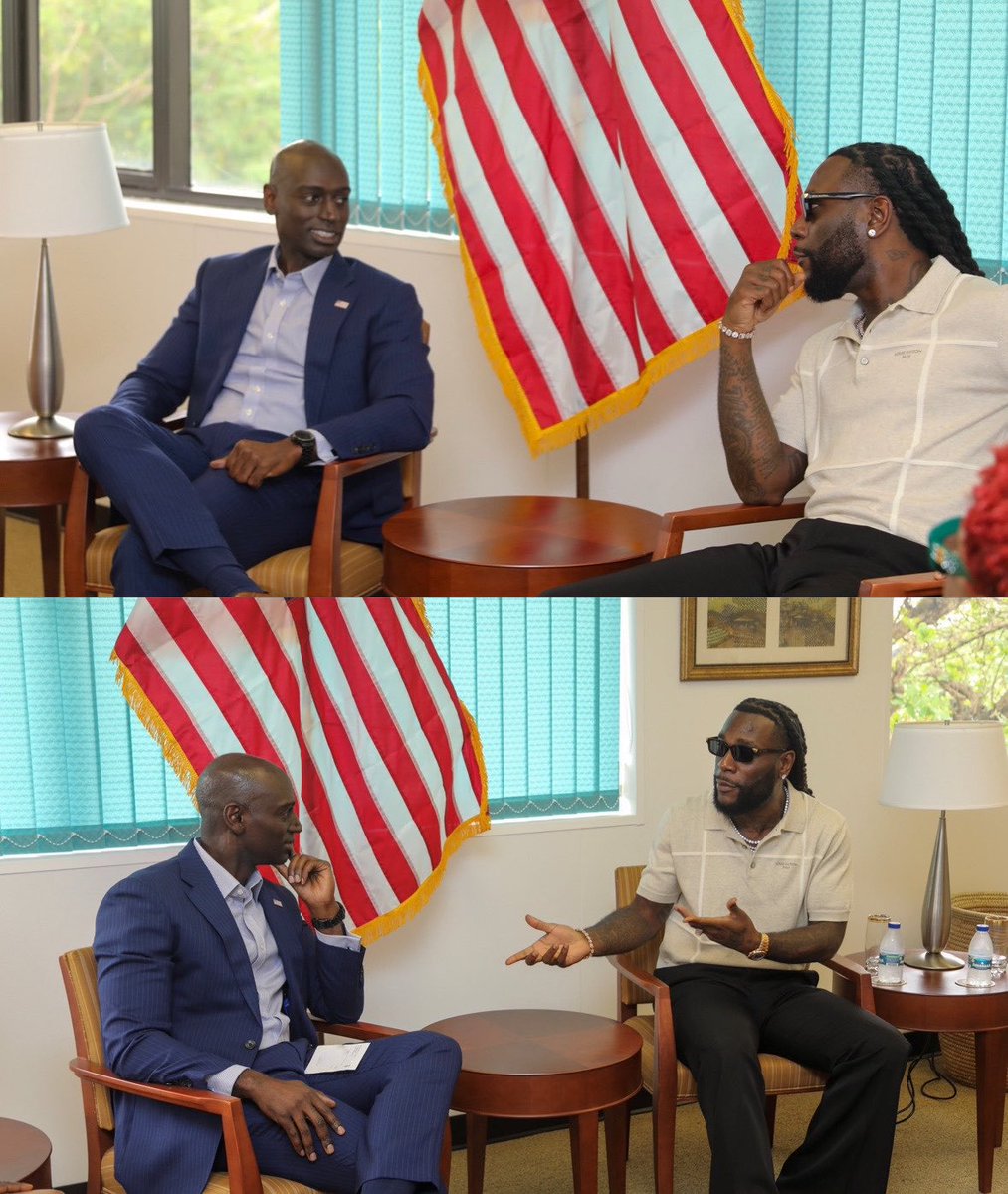 ynlDestyni's tweet photo. ODOGWU AT THE USA EMBASSY https://t.co/lKXoPnt2p0