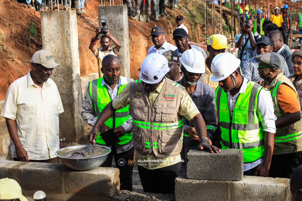 HonAllanChesang's tweet photo. Joined H.E. President William Ruto in laying the foundation stone for the KSh 414 million Kitale National Polytechnic Student Village in Saboti Constituency.

The project will provide modern accommodation for 1,160 students, advancing quality education and decent student housing. https://t.co/lLC0d99y2w