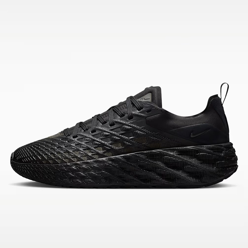 KicksDeals's tweet photo. Limited-time savings of $65 OFF retail are available for the black/newsprint Nike Ava Edge at $87.99 + FREE shipping. //Ad

BUY HERE -> https://t.co/cEQzb1tSO3 https://t.co/ddbZNvP9LP