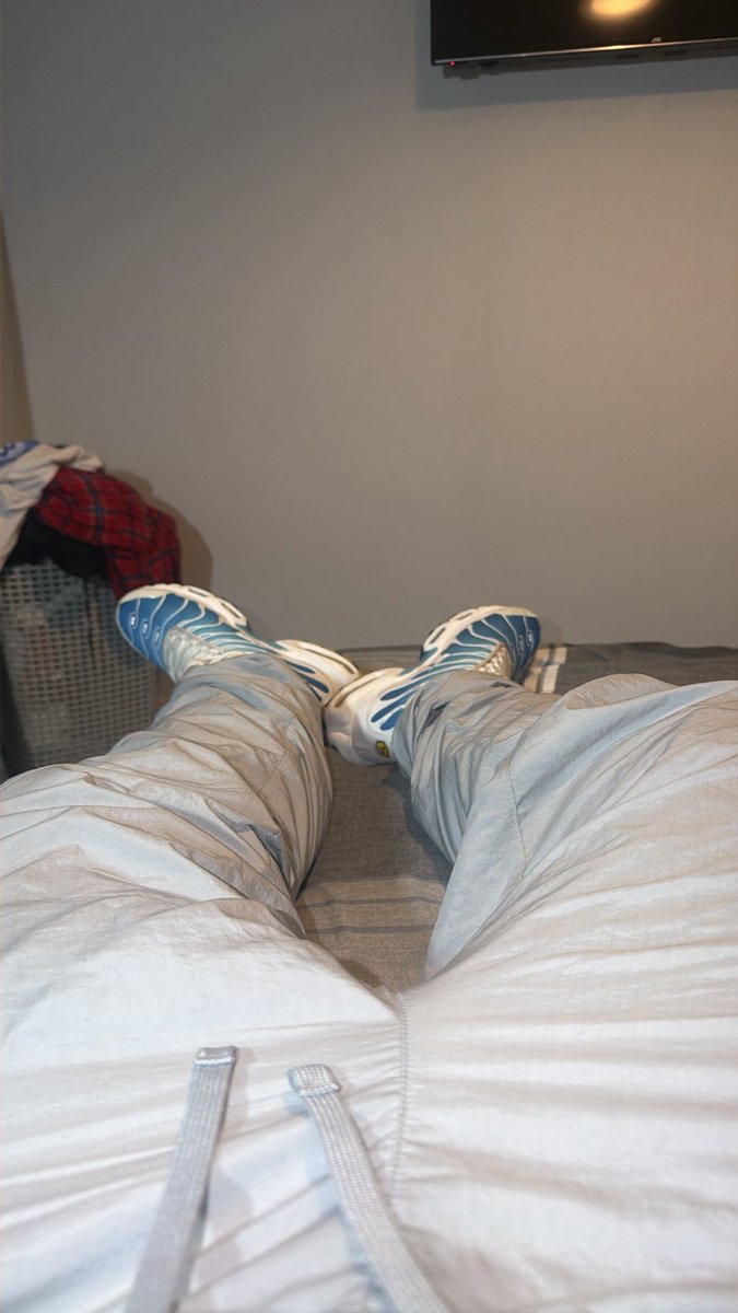 Alphajswitch tweet picture