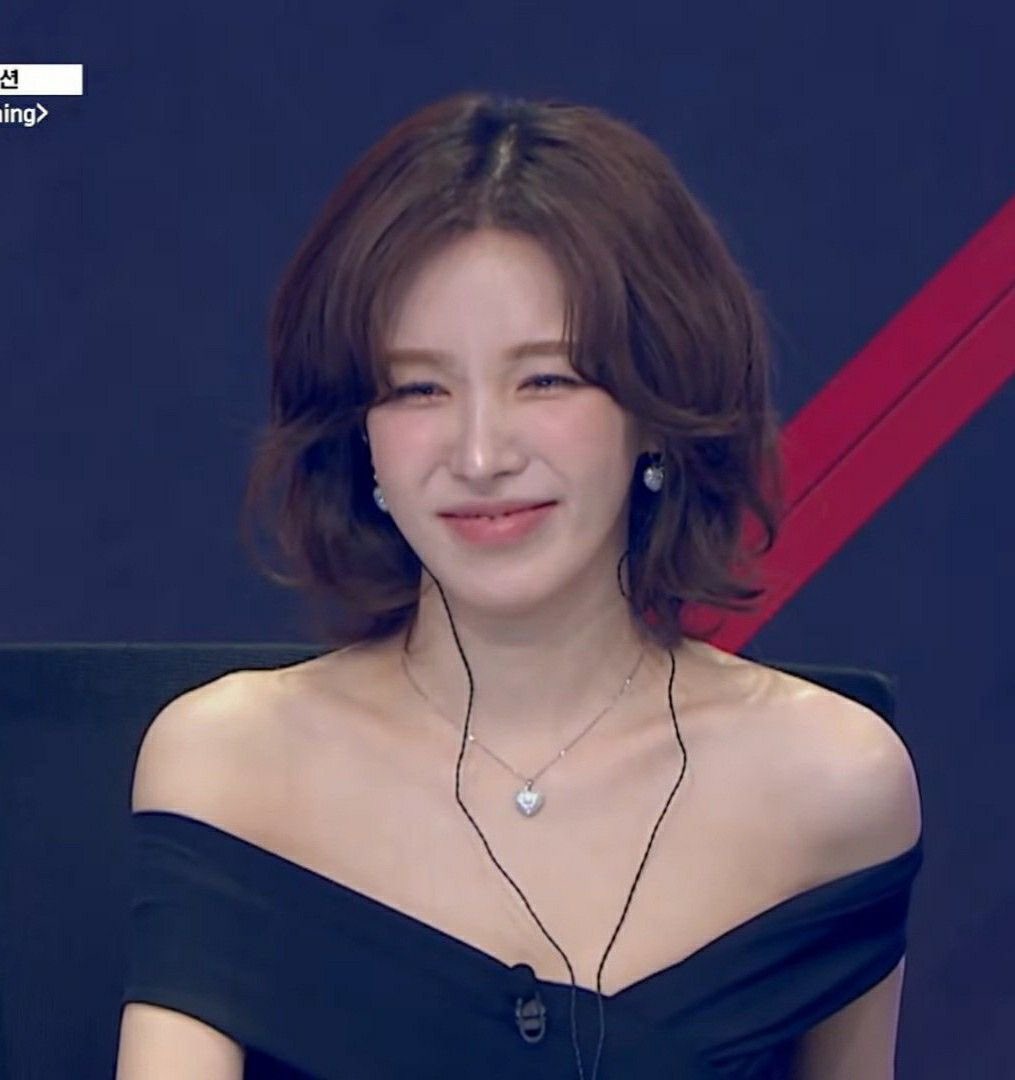velvetsbitchh's tweet photo. she looked so delicious here mwah https://t.co/KXgg6W8lGT