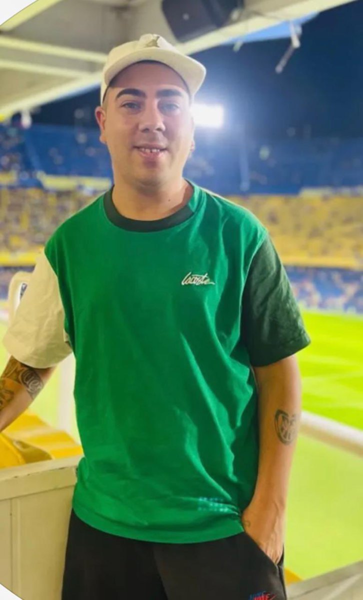 diegobranca's tweet photo. URGENTE  🚨 🚨 AHORA 

La Justicia se presentó en Departamento de Socios de BOCA en una especie de “allanamiento” (no secuestraron dispositivos) 
Lo que hicieron es exigir toda la información existente sobre Martín García, un joven de Concordia E.R. que tiene una causa por reventa de entradas para eventos deportivos (2023)
Resulta raro que después de tanto tiempo encajonada la causa, deciden avanzar un día de partido (a horas del comienzo), entorpeciendo las tareas y perjudicando el normal desarrollo de las actividades. 

Claramente la oposición está haciendo lo suyo para desestabilizar al Club, a esta gestión.

Es necesario que el socio sepa que hoy más que nunca es BOCA CONTRA TODOS Y TODO