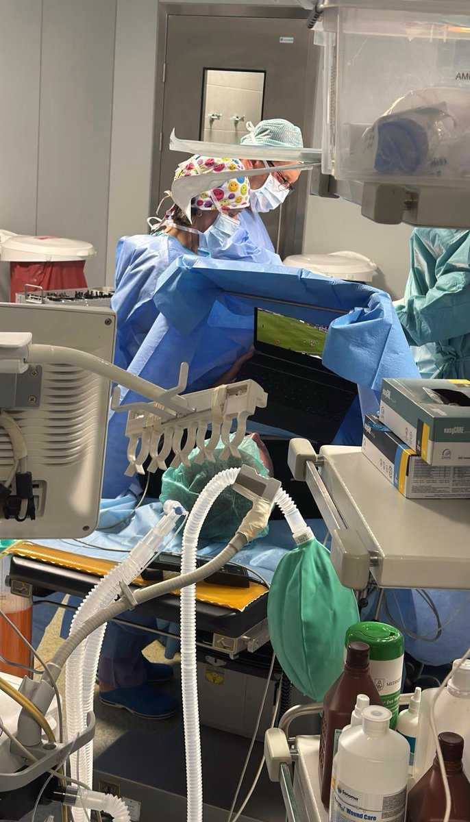 jarokrolewski's tweet photo. When you’re undergoing surgery for a torn ACL, but your beloved club is playing @wislakrakowsa 🔵⚪️🔴 https://t.co/e0e4IYPE1G