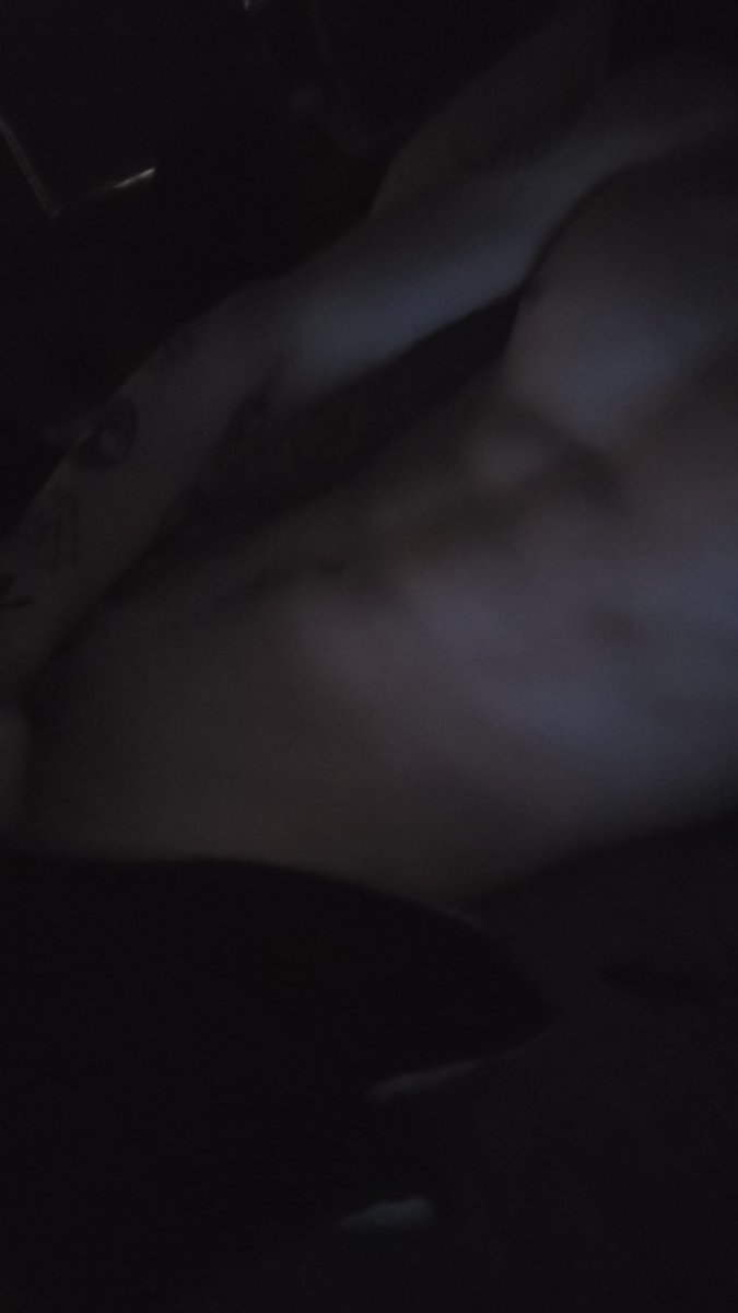 dalton1216771's tweet photo. Completely forgot to post the abs lol #nsfwtwt #nsfw https://t.co/IwFhrwvOHM