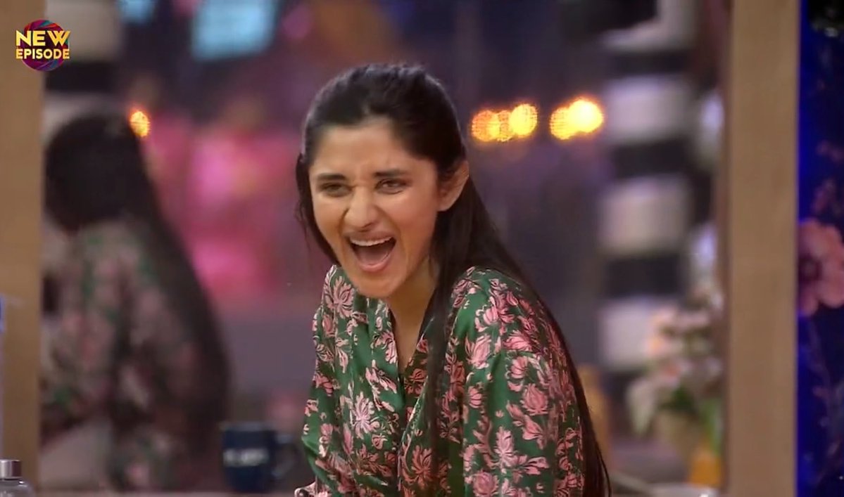 iAnimalRK's tweet photo. wihtout the makers support kanika wouldn’t even be able to move forward in the show she’s literally doing nothing except bullying people and laughing unnecessarily she’s one of the most useless women on the show and nothing but a burden on the makers..!!

#BiggBoss20 https://t.co/4uxnAGWOW1