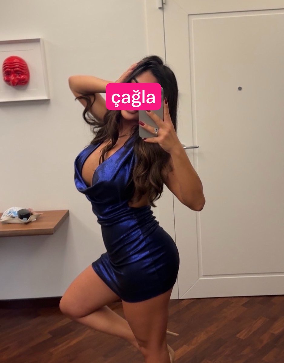 Caagla10's tweet photo. İyi geceler 😘 https://t.co/looIbNEy22