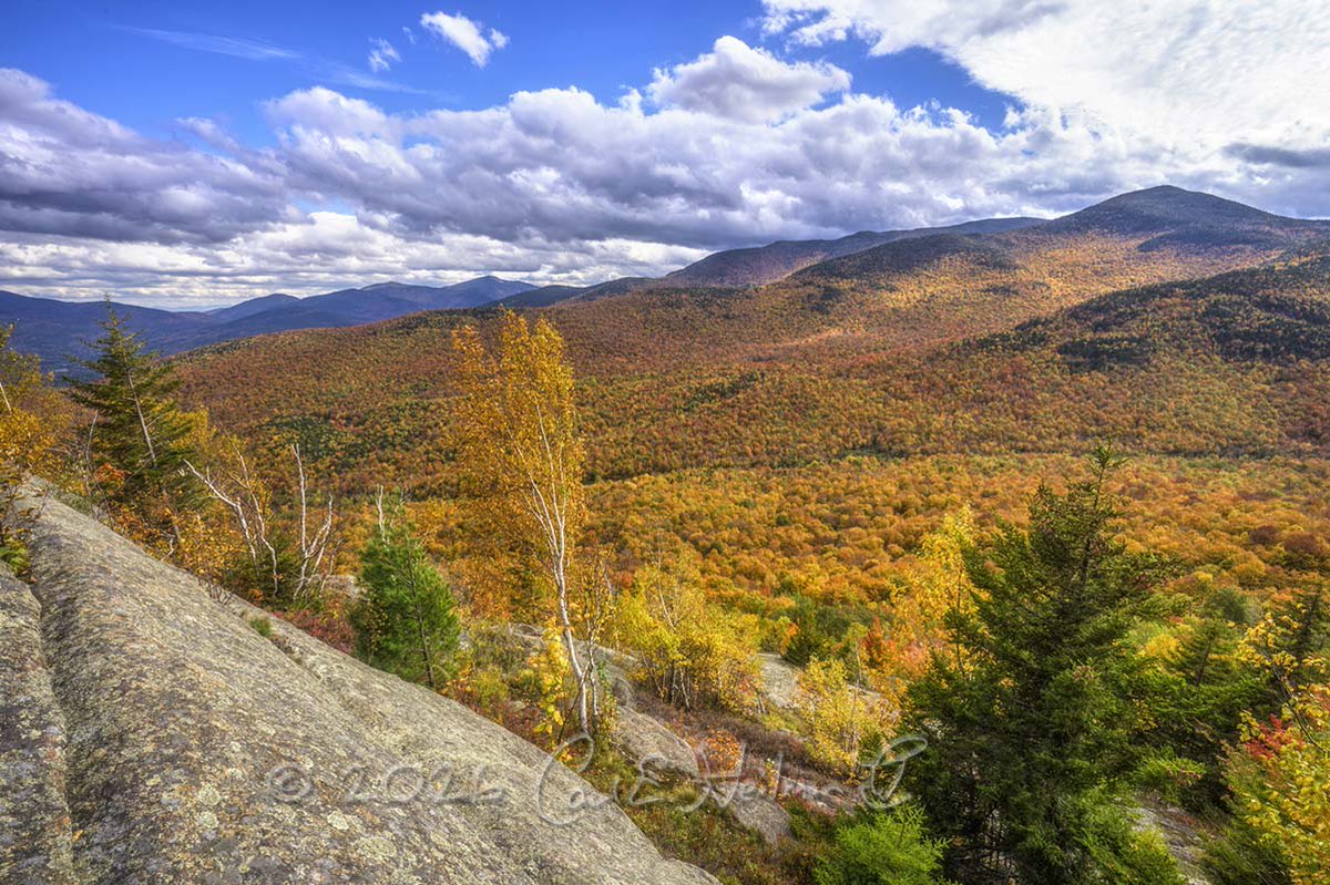 NaturePhotoTips's tweet photo. Fall color was as good as it gets this year in many Adirondack Park locations. Colors were peak from valley floor to summits on our 10/4 High Peaks area photo tour - light and clouds added unique photo ops in the Keene area. https://t.co/X3Wfl49fcW