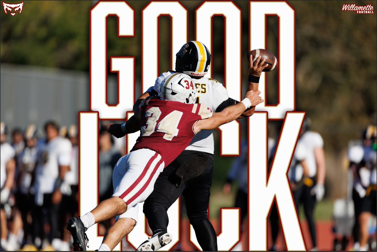 AdamMenke_'s tweet photo. Thank you @CoachMagana for the good luck! Sadly Gladstone forfeited. We are locked in for Estacada! 
@CentralHSFB https://t.co/mrmHif6zl1