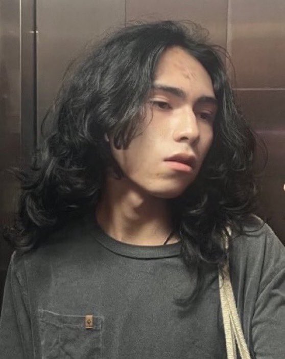 JBismycoke's tweet photo. @supersonicrobi Ugly men love illit https://t.co/jXwsDKzenF