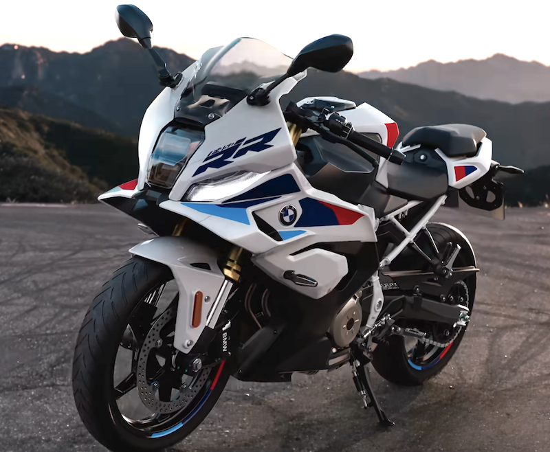 BOHP's tweet photo. BMW F450RRの動画～その2 | BMWおたっきーず！Blog - BMW総合情報ブログ https://t.co/7KC4dwqU6a #BMW #BMWmotorrad #BMWF450RR #F450RR https://t.co/Rgtj1KCLSU