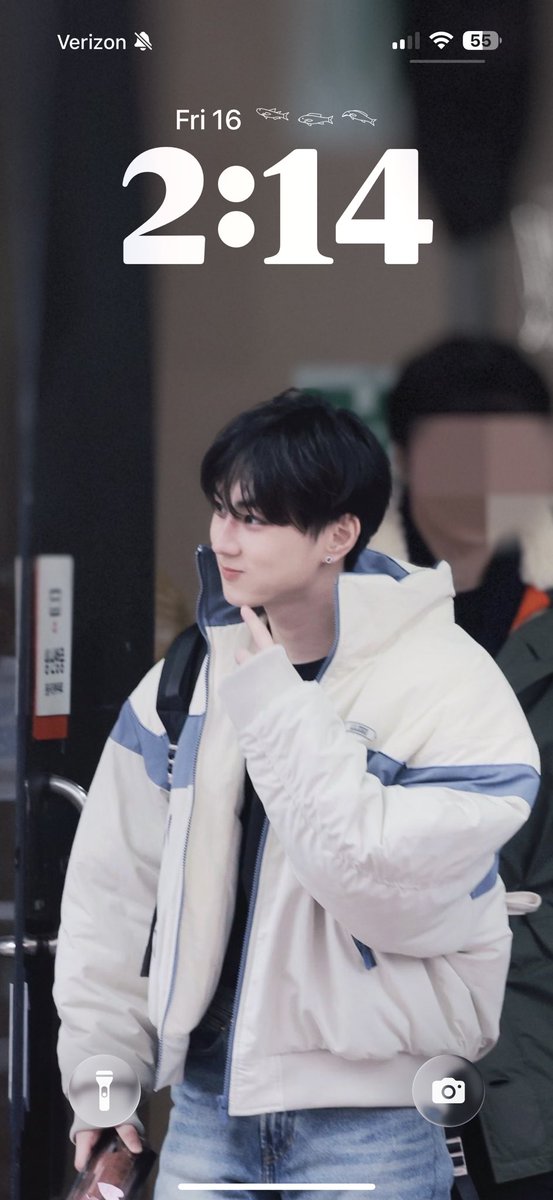 sungwonoomf's tweet photo. if you see this do it <3

profile 
lockscreen
last song played 
pinterest https://t.co/wyqIzjgWQj