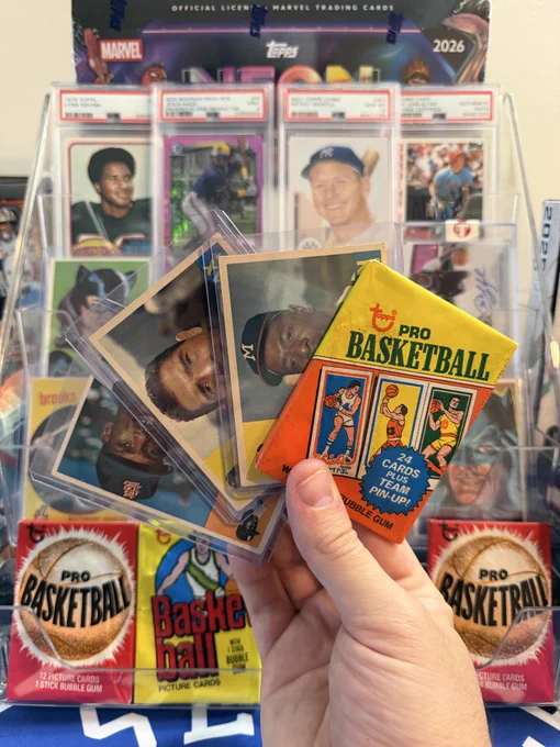 Image from Baseball Card Castle (@bbcardcas)