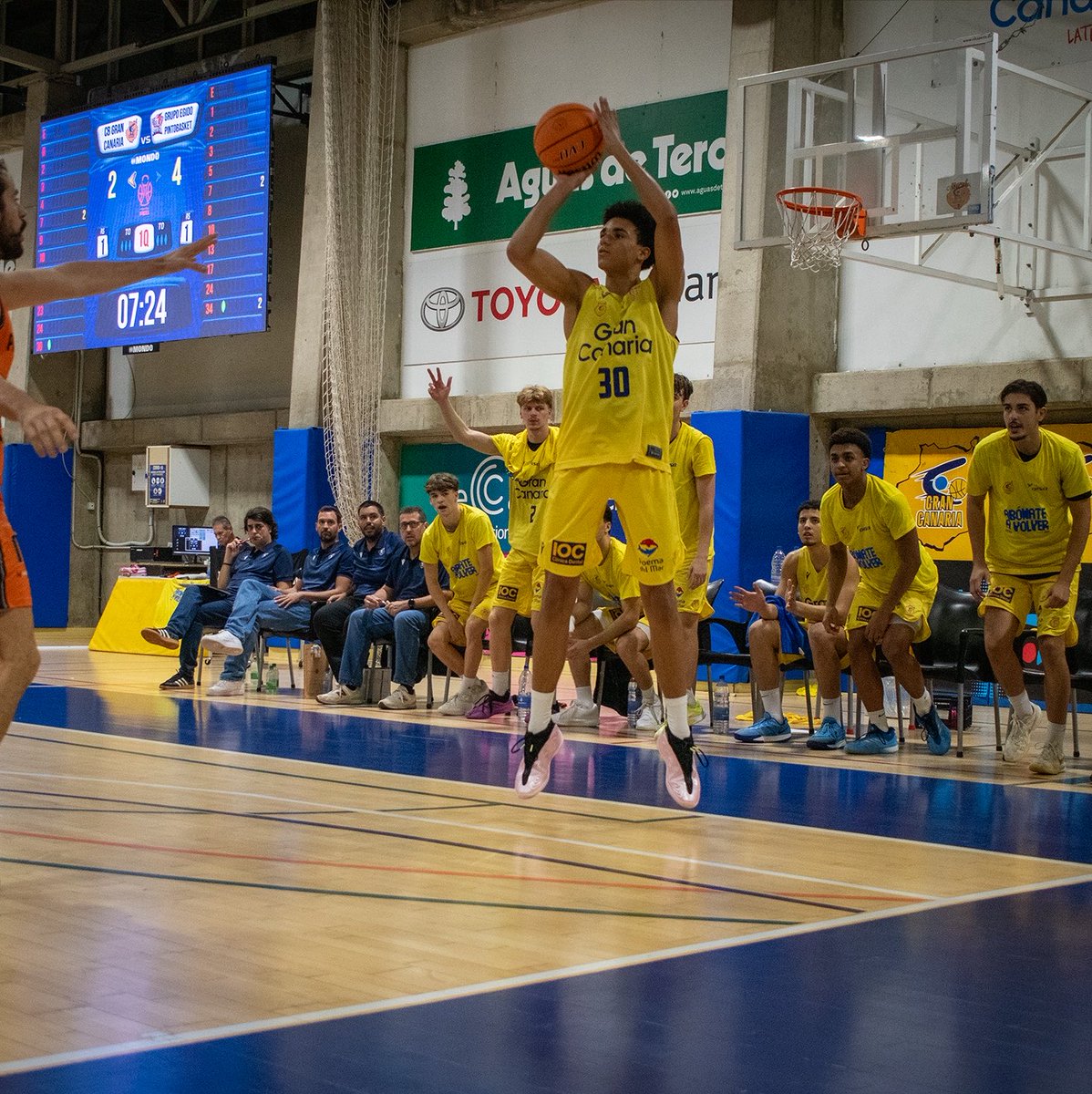 BaseCBGC's tweet photo. 🏀 Derrota de nuestros chicos del #TerceraFEB.

❌ Buen partido sin premio. El Gran Canaria cae por 80-82 en un final apretado ante Grupo Egido Pintobasket. El domingo, nueva cita en casa. ¡A seguir!

📊 https://t.co/L9JY3AEZvz https://t.co/RjqMdavael