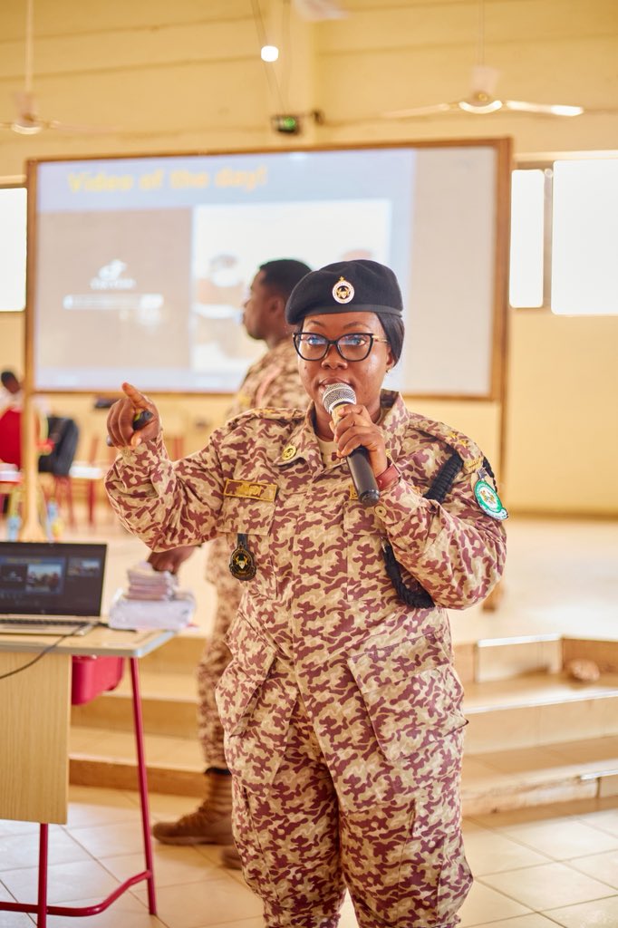 utas_src's tweet photo. The Office of the Dean of Students yesterday held an engagement with freshers to officially welcome them to the University of Technology and Applied Sciences and congratulate them on gaining admission.

Here are some highlights from yesterday's engagement. 📸 https://t.co/tU23Bjh4kp