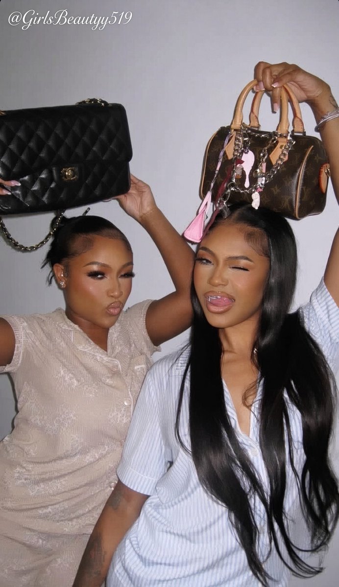 GirlsBeautyy519's tweet photo. i want my own friend nobody just us👯‍♀️💖 https://t.co/76NihDcnN8