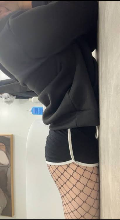 Nikkifem098's tweet photo. Few pictures for you guys, I hope you guys like it 👉👈
.
.
.
#furryfemboy #furrynsfw #gay #femboy #nsfw https://t.co/AK20oC5OBW