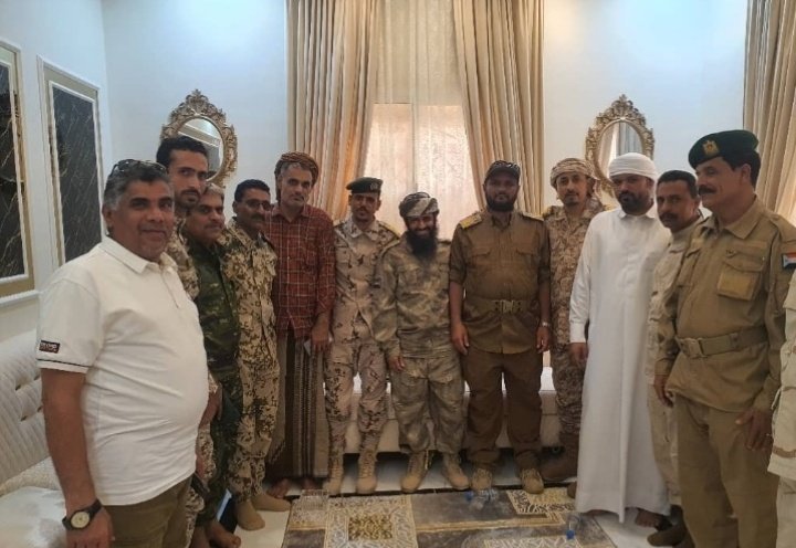 altmimibt's tweet photo. #عاجـــــــــــــــل

في القريب العاجل ستكون جميع القوات المسلحه الجنوبيه مسيطره على كافة تراب الجنوب العربي من باب المندب الى المهره 
ثقو كل الثقه ان القادم اجمل
حضرموت العاصمه الاقتصاديه لدولة الجنوب

#السعوديه_العظمى_خط_احمر 
#الحوثي_يستهدف_مقدسات_المسلمين 
#الحوثي_الإرهابي https://t.co/YVzpg79Q4v