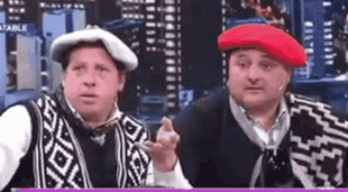 usdtermo's tweet photo. el interior del país viendo que dos femboys quieren bajar al gobierno https://t.co/DnAE8ppnck