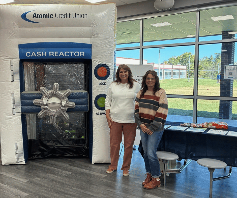 Atomic_CU's tweet photo. We had a great time at Buckeye Hills’ Fall Kick Off last Thursday! We were excited to bring our cash machine and connect with students! #ACU4U https://t.co/Z9geDWw6Bo