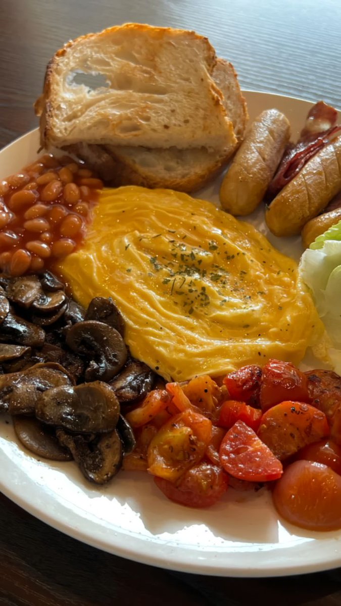 allureALTAN's tweet photo. selamat hari sabtu! udah sarapan belum? https://t.co/4XAo6QoT0k