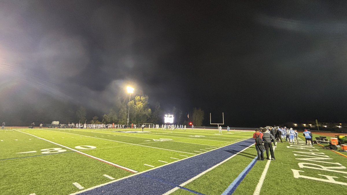 ReporterRitz's tweet photo. Here at Eastridge for a Class A clash. 

@ERidgeLancers hosting @brightonbruins in @SecVFootball.

@DandC 
@jjDandC 
@realjuveino https://t.co/1Hs1Zs3AVB