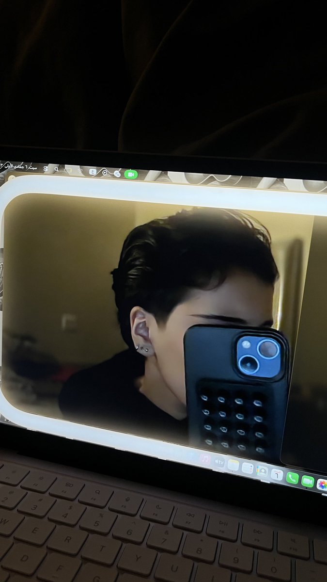 3iu_x tweet picture