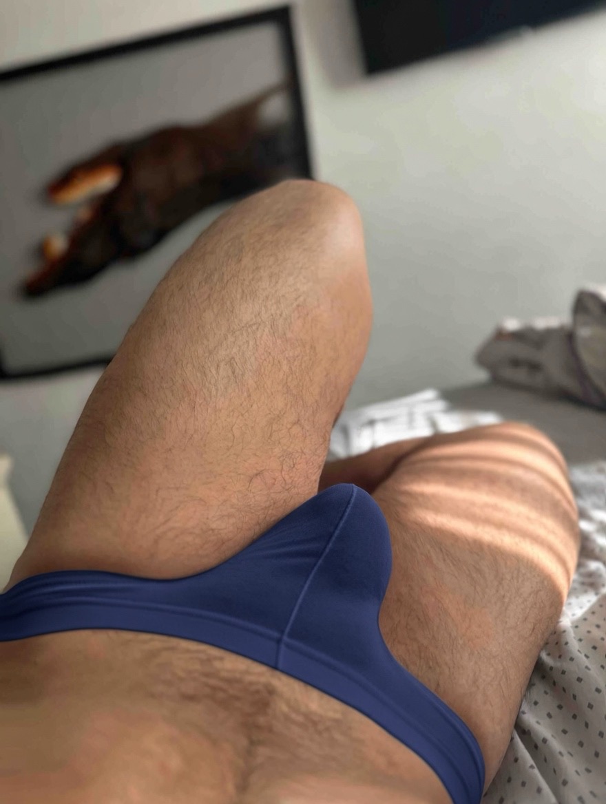 Hersr0jg7's tweet photo. Quieres verme sin el calzón ? Solo en Telegram https://t.co/ouaqg4d8AZ