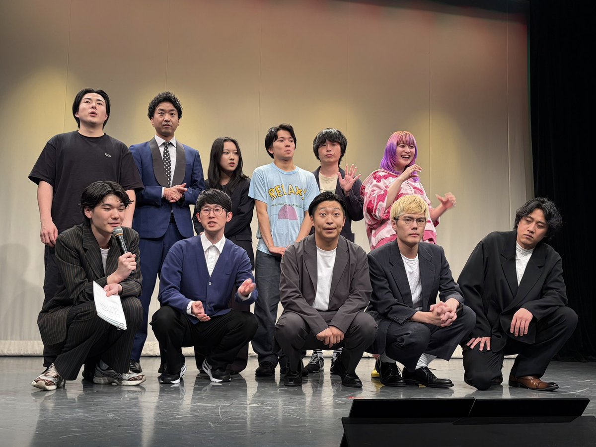 nya2chum's tweet photo. ついに今年も暗転中にコントセットじゃなくてサンパチがでてきて興奮する季節になった( ĭ ⩊ ĭ )🍁✨️ https://t.co/mKU28MxvvZ