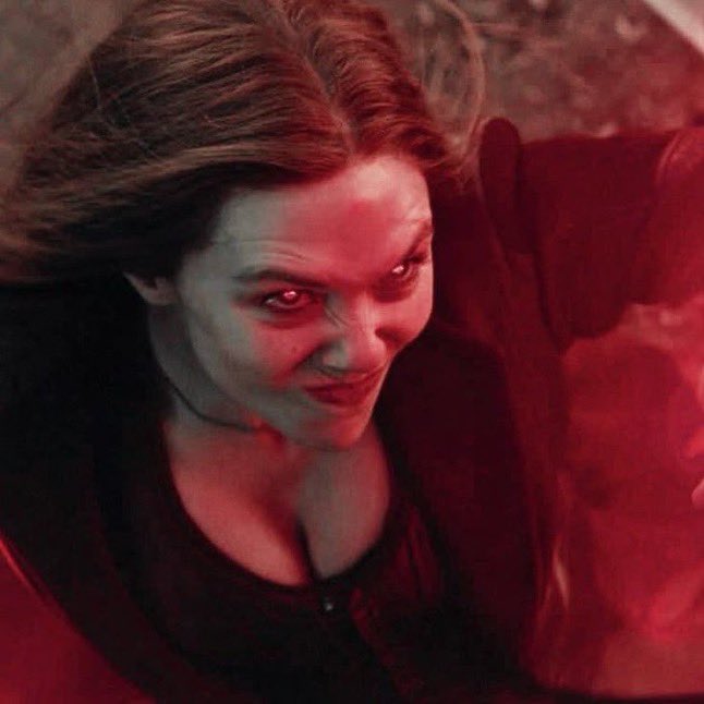 THESCARLETRED1's tweet photo. Wanda Maximoff ❤️ https://t.co/FQuidwEyb2