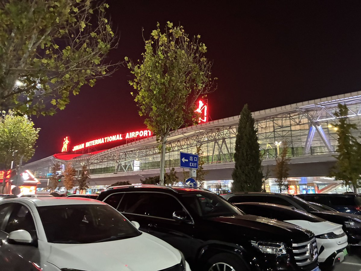 JeePLcu's tweet photo. 累了一晚上终于到了 ！ https://t.co/kdibYduRdc