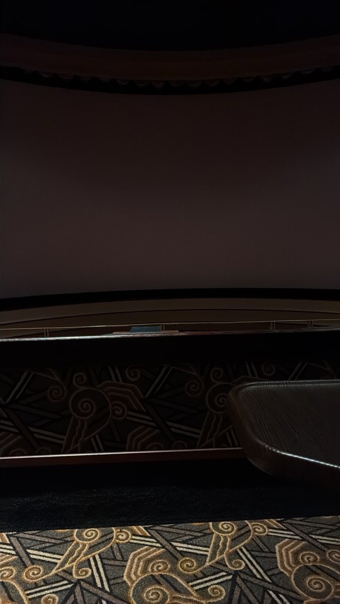 SouthernWhoadie's tweet photo. Big Pimpin finna watch Street Fighter thanks @TMobile https://t.co/tjFr9bYEtx