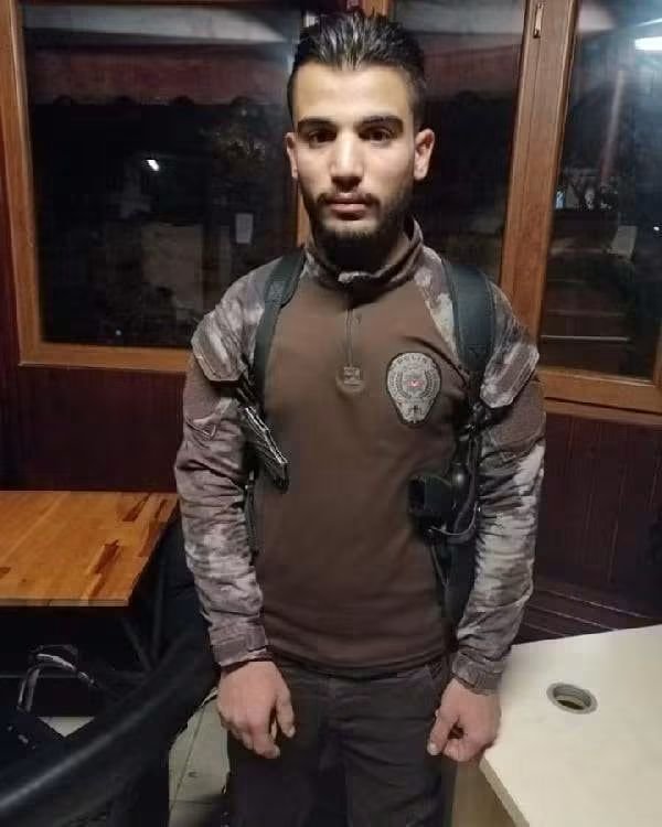 mememyokki's tweet photo. @AybarAymete36 Sana yazark2n bu tip aklıma geliyor 🤣🤣🤣🤣🤣 https://t.co/R5DxgfXlPp