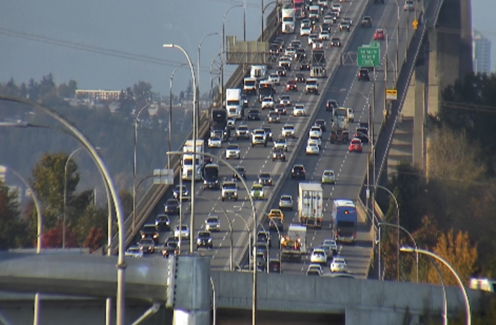 DriveBC's tweet photo. ⚠️#BCHwy91 #AlexFraserBridge northbound center lane blocked for a stalled vehicle. Expect delays. #DeltaBC https://t.co/J3LT3PaI9Q