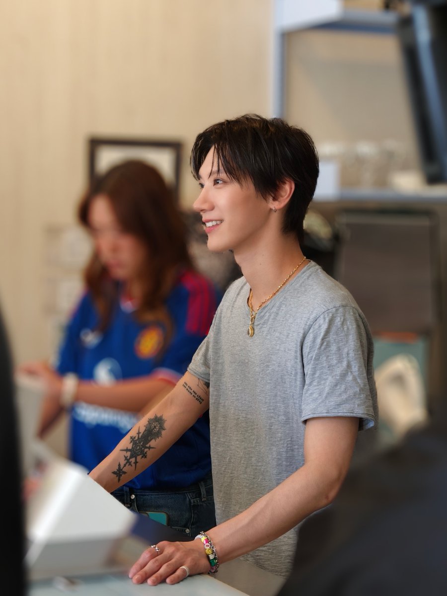 TEN_offcl's tweet photo. https://t.co/gnLhLZSIlx