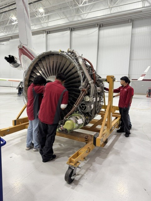 tulsatech's tweet photo. ✈️ Future aviation techs in the making! Aviation Generals students are tackling compressor blade removal and installation on a jet engine, the same type that powered older Boeing 737s. Real engine. Real skills. Real career pathways. 🔧

#MyTulsaTech https://t.co/YjpV95RX53