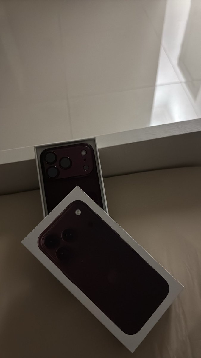 v_0vr's tweet photo. 🫰🏼😋 https://t.co/tWq9tT4178