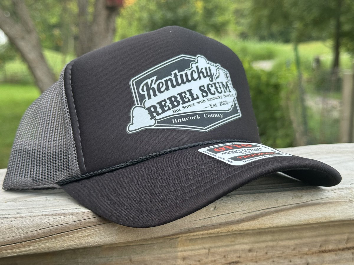 Half_A_Pond's tweet photo. It’s Friday. Let’s do a Weekend Giveaway! 

One winner get a KRS Sample Pack and a spiffy new trucker cap. 

Usual rules apply. Hit the comments if you aren’t sure, the homies will fill you in. 

Ends Sunday night. Winner announced sometime Monday, whenever I get a chance to after being back at the factory after vacation 😂