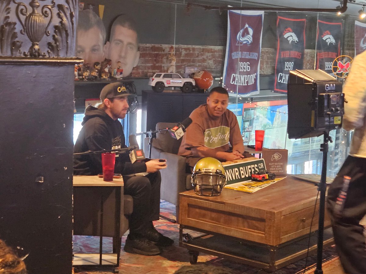 OneLoyalChick84's tweet photo. Aunties had to pull up on our guys @JakeDNVR @ScottProcter_ and check out the bar. Sorry we missed you @RyanKoenigsberg  🫶🏾 The ladies had a great time participating and chiming in during the live show! Thanks for having us 🖤💛🦬🏈 https://t.co/oWJRbeP5eu