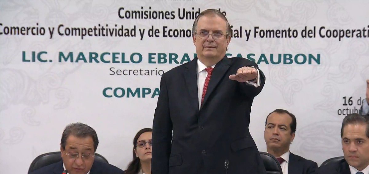 NoticiaCongreso's tweet photo. #TeInformamos| 📰
Comparece titular de la Secretaría de Economía @m_ebrard en la Cámara de Diputados
➡️https://t.co/TD0osqDzzb https://t.co/B40EYyoQIv
