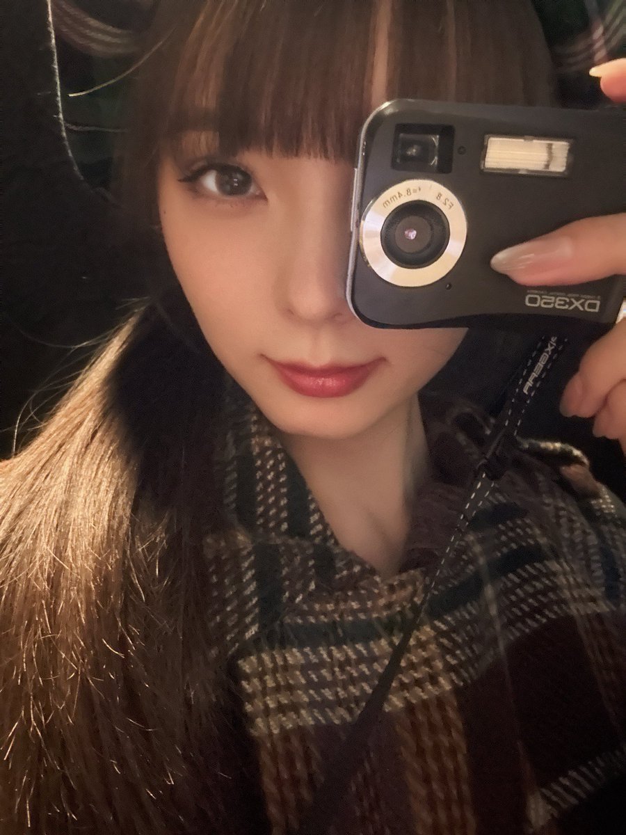 decomayu1214's tweet photo. 東京公演も折り返しです！
その目に焼き付けてください📸

#ALUCARDSHOW2026 https://t.co/U7Rv0e7yHk