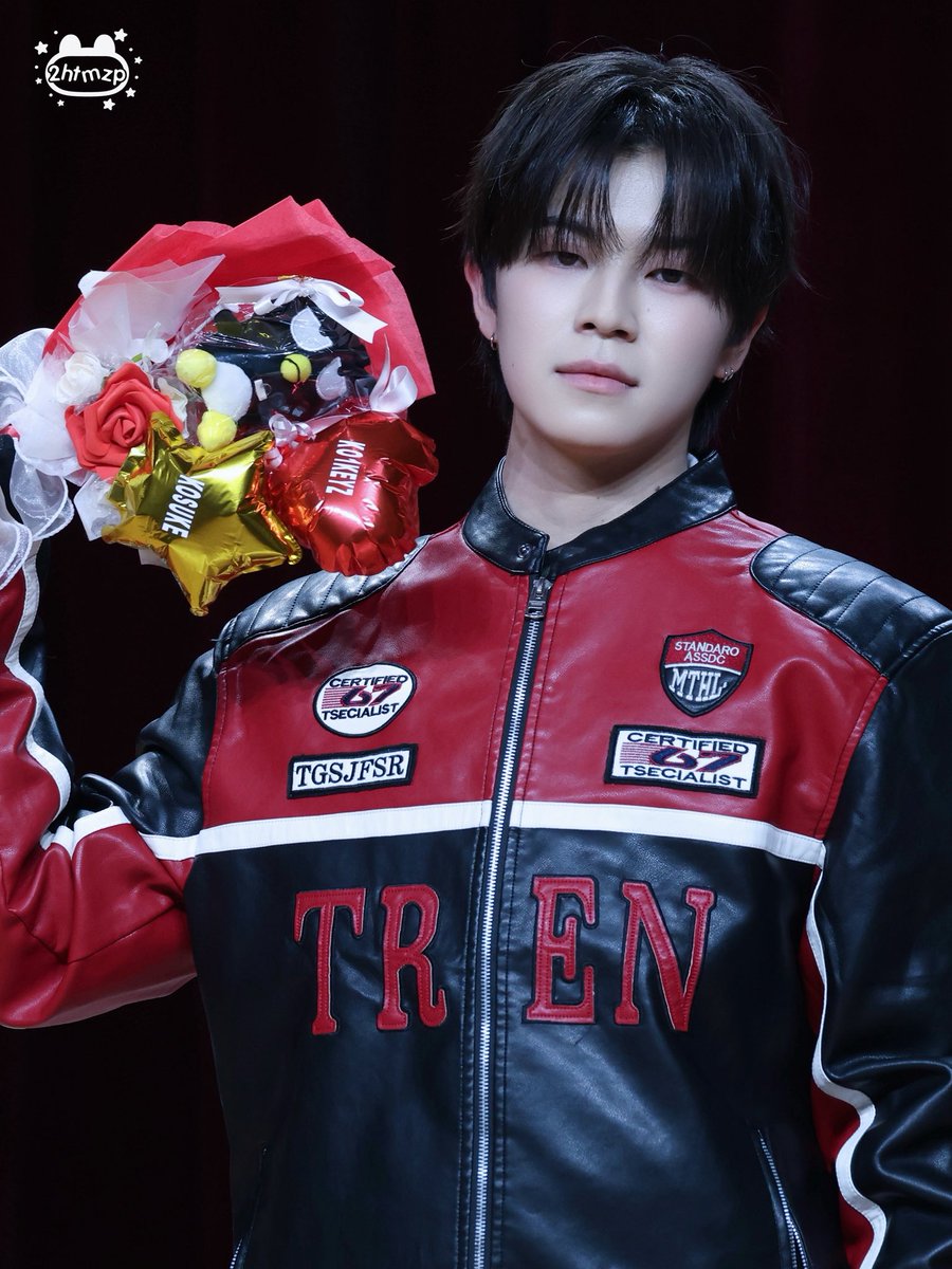 2htmzp's tweet photo. 261016 메이크스타 팬싸

🎉Happy Debut
　　　　KO1KEYZ KOSUKE🌟♥️

#코스케 #KOSUKE #照井康祐
#코이키즈 #KO1KEYZ #コイキーズ https://t.co/QV0LvxKOkO