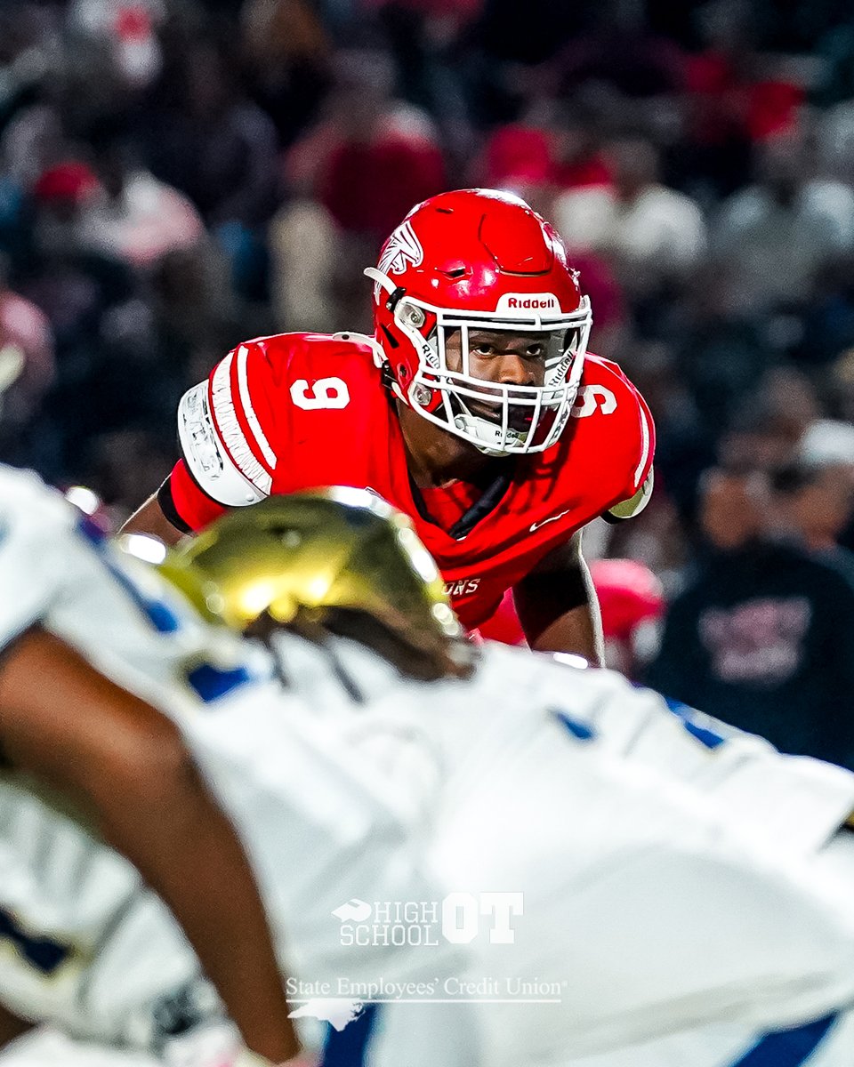 HighSchoolOT's tweet photo. Shon Pone Jr. ran for three touchdowns as Seventy-First inched closer to another conference championship with a 35-6 homecoming win over E.E. Smith tonight.
Story and photos from this game on https://t.co/bu3wcFkIWu. https://t.co/o5dfkoMz9J