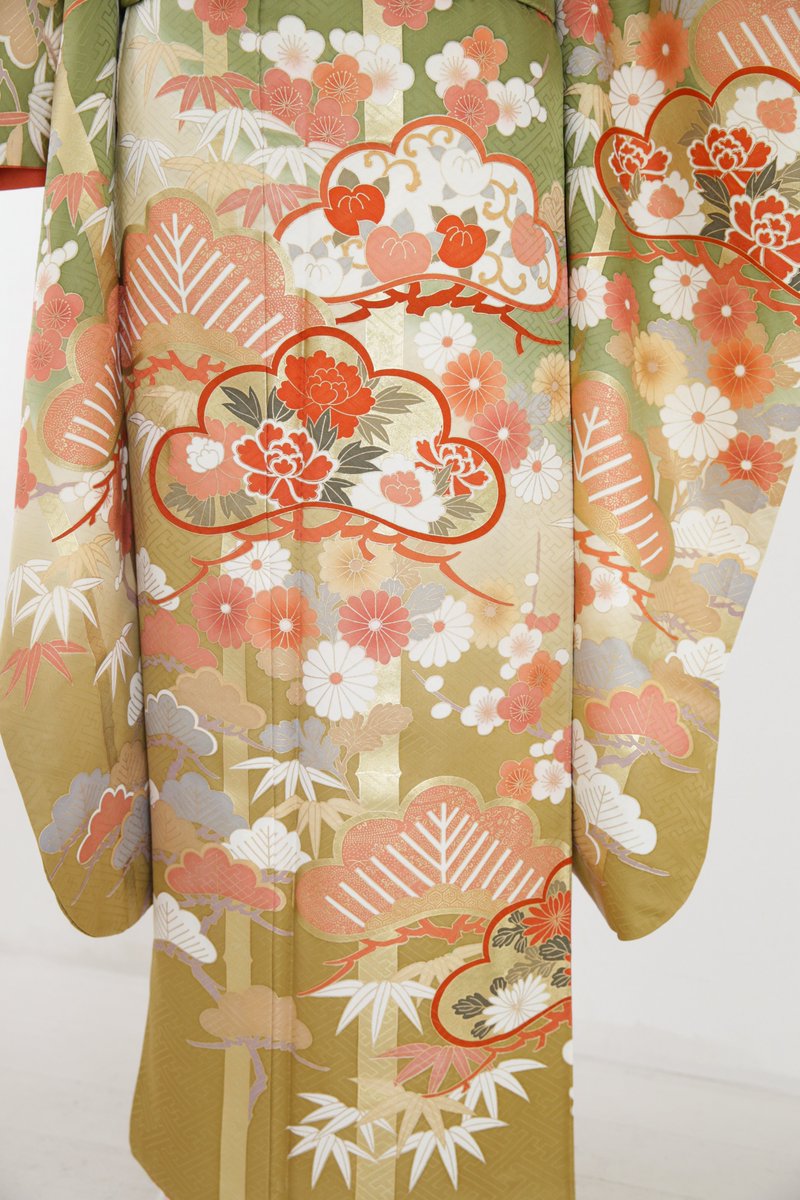 kimono_ricca's tweet photo. 結婚式や両家顔合わせの装いに #振袖レンタル 相談承ります！
上品でおしゃれな大人の振袖コーデをご提案いたします 

★ご来店は予約制★

#着付け #ヘアセット などお支度もご予約受付中です

#大阪中崎町 https://t.co/V5jGzLGAde