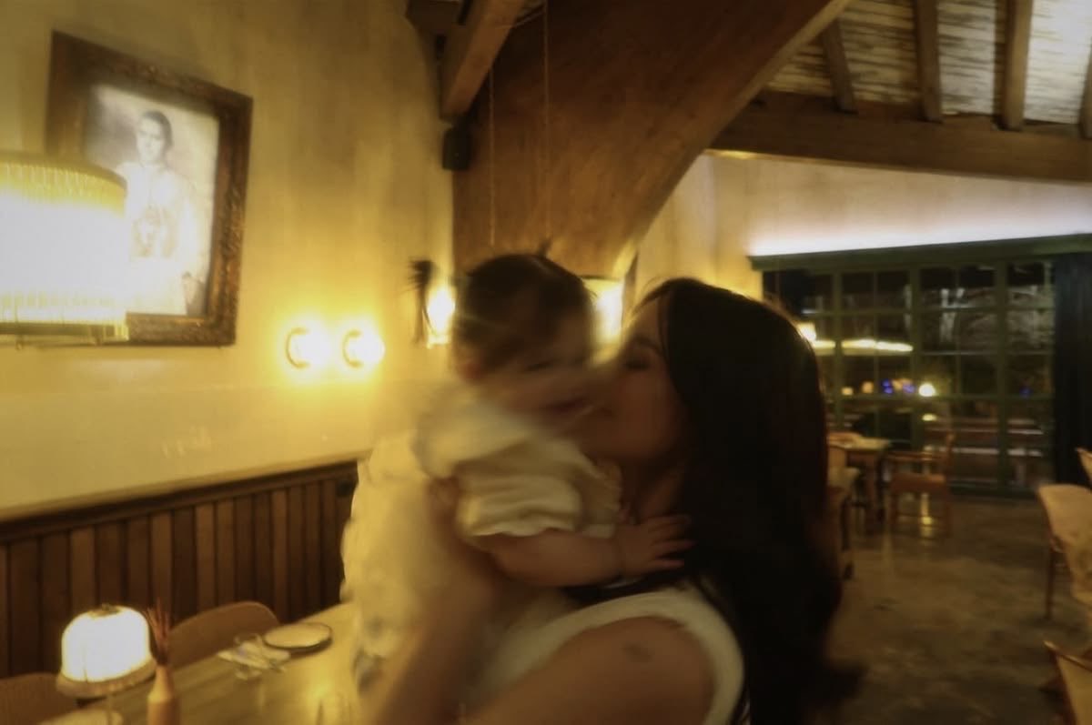 9llirj's tweet photo. one day me with my baby girl 💕 https://t.co/nHEW5lYkr3