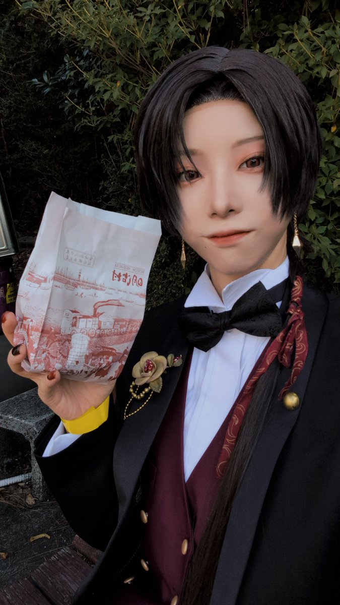 mizuki_150127's tweet photo. そくほー　cos
カレーパン食べてます https://t.co/RzbyVsMhbr